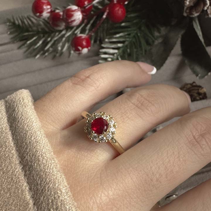 Anillo condesa roja