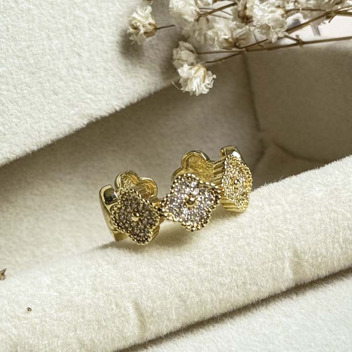 Anillo Treboles gold.