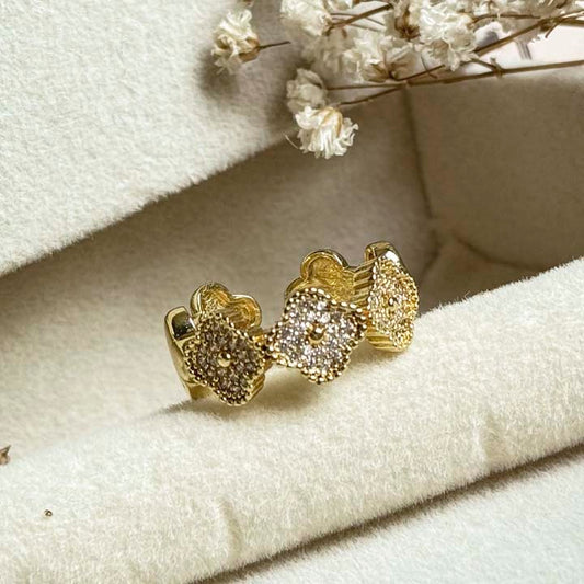 Anillo Treboles gold.