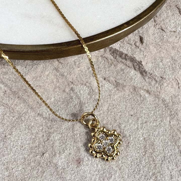 Cadena trebol de suerte