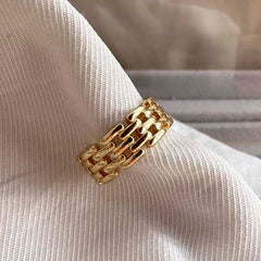 Ear cuff cadena de amor