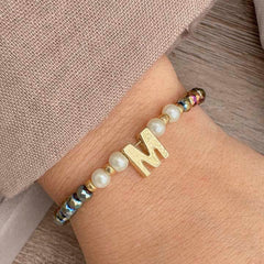 Pulsera inicial multicolor
