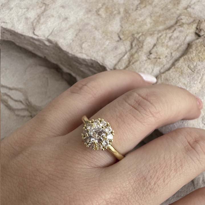 Anillo flor diamante