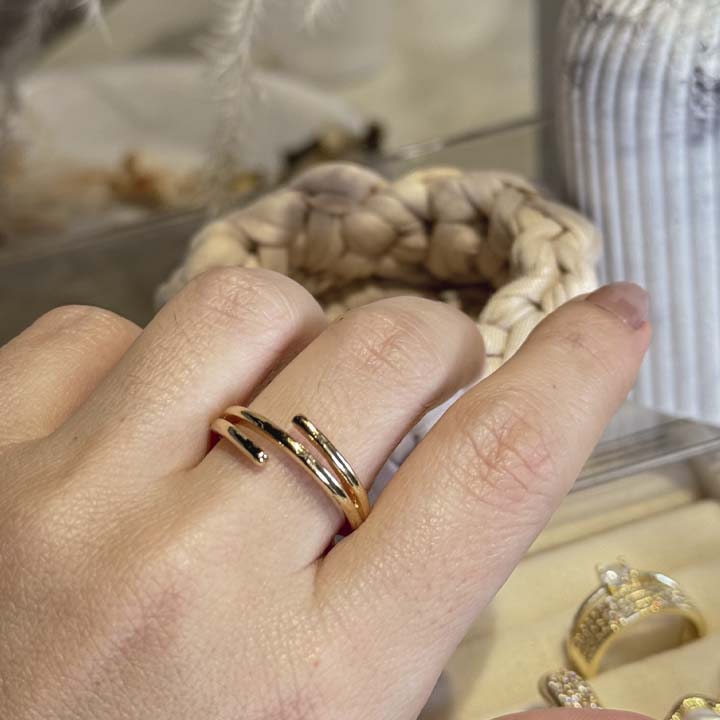 Anillo hilo de amor