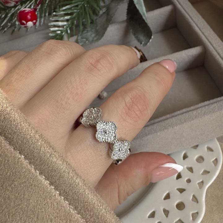 Anillo Treboles silver