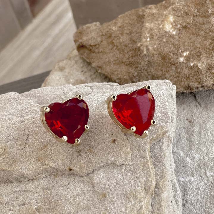 Arete Love diamante rojo