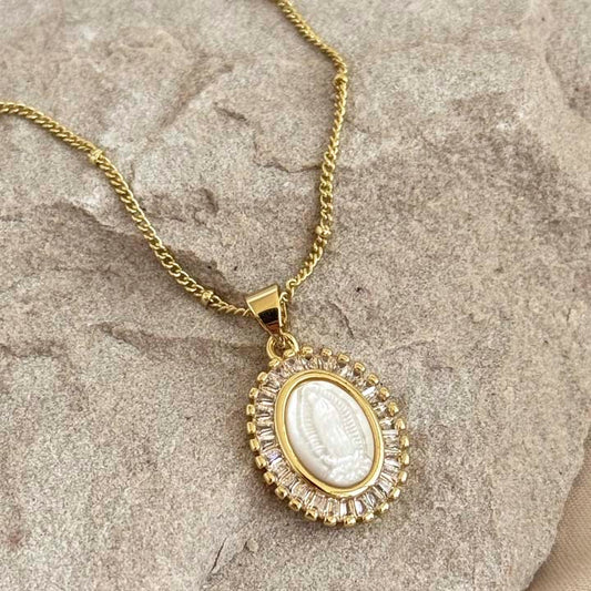 Cadena Guadalupana de amor