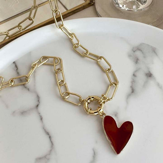 Cadena Vino de amor