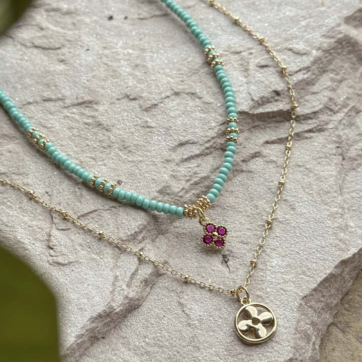 Cadena Flor del bosque