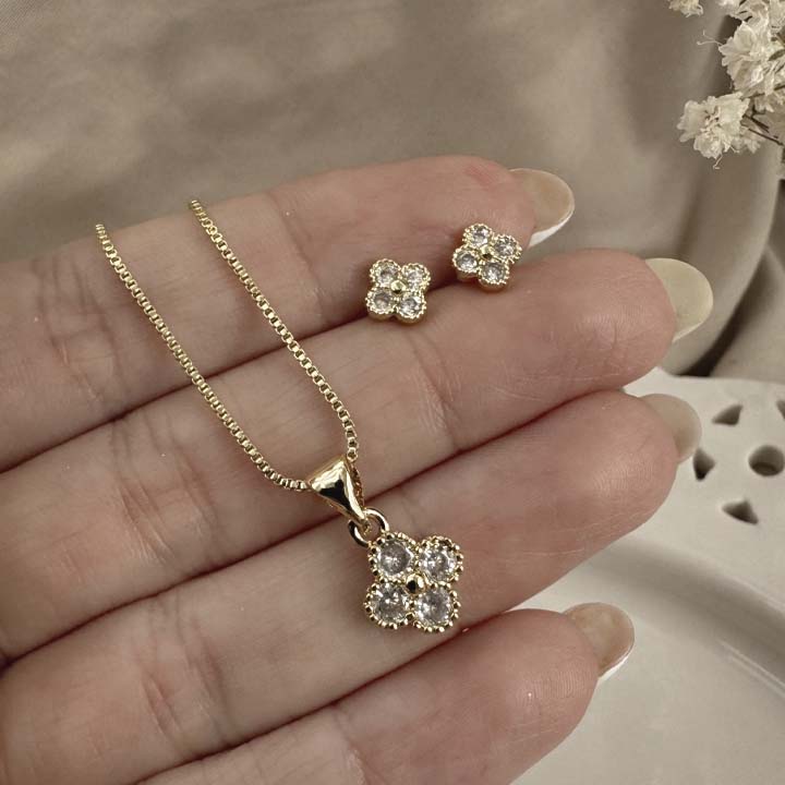 Cadena florecitas