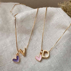 Cadena inicial love