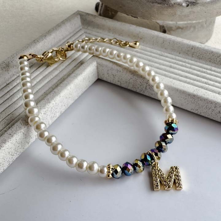 Pulsera inicial perla