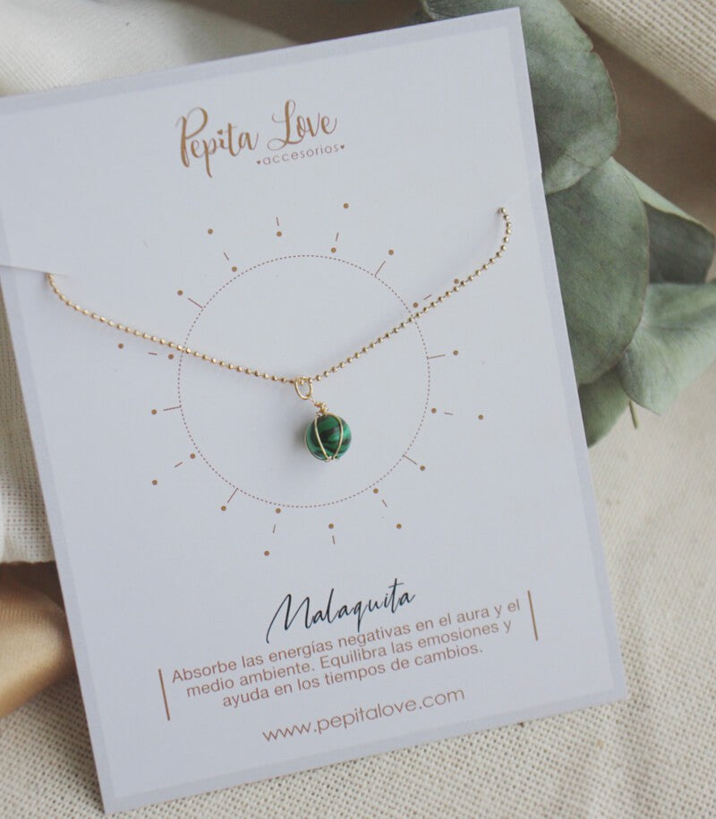 Cadena piedra especial